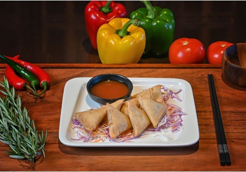 Curry Samosa (8pcs) (Vegetarian)